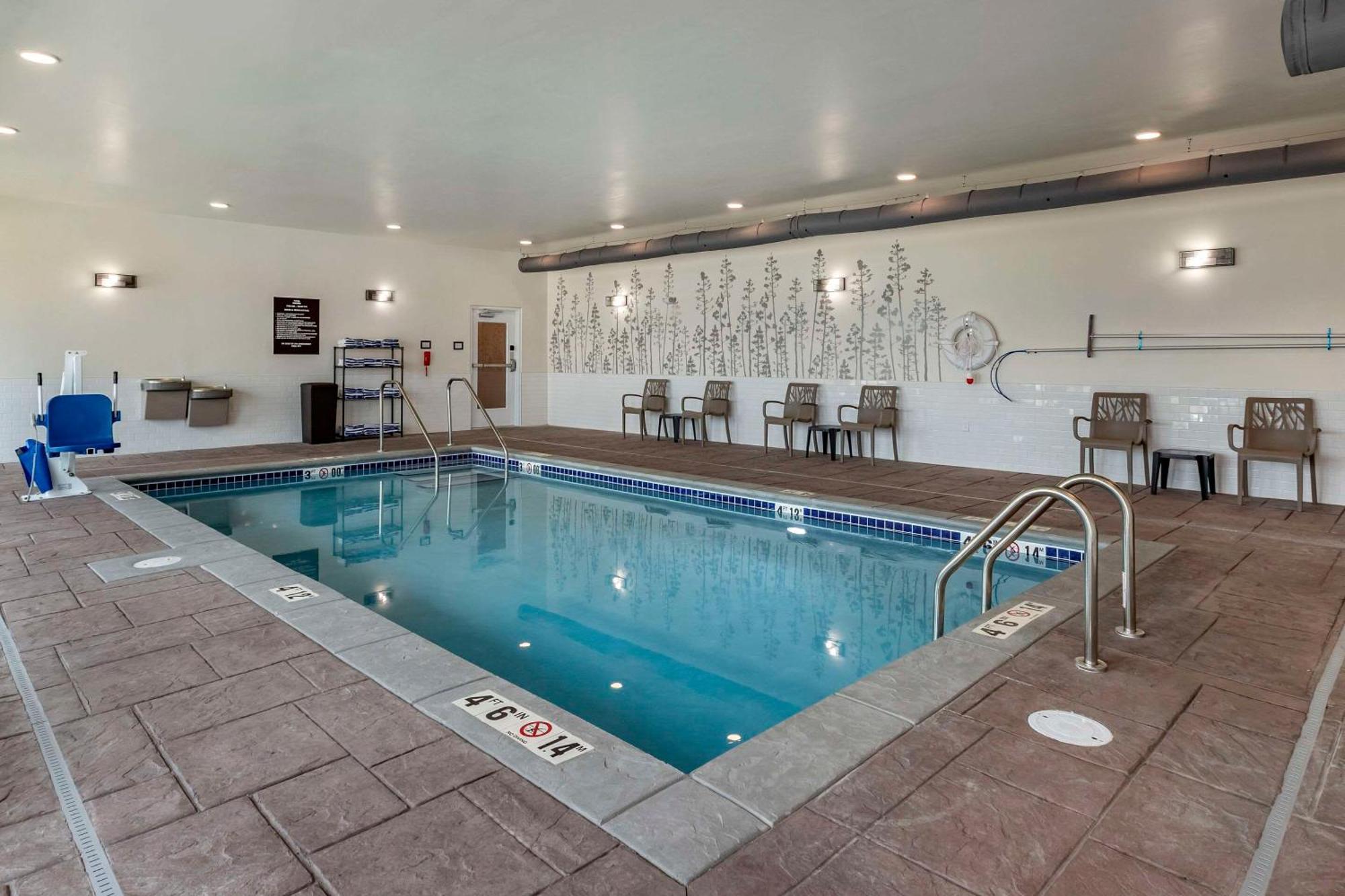 Sleep Inn & Suites Milwaukee-Franklin Franklin  エクステリア 写真