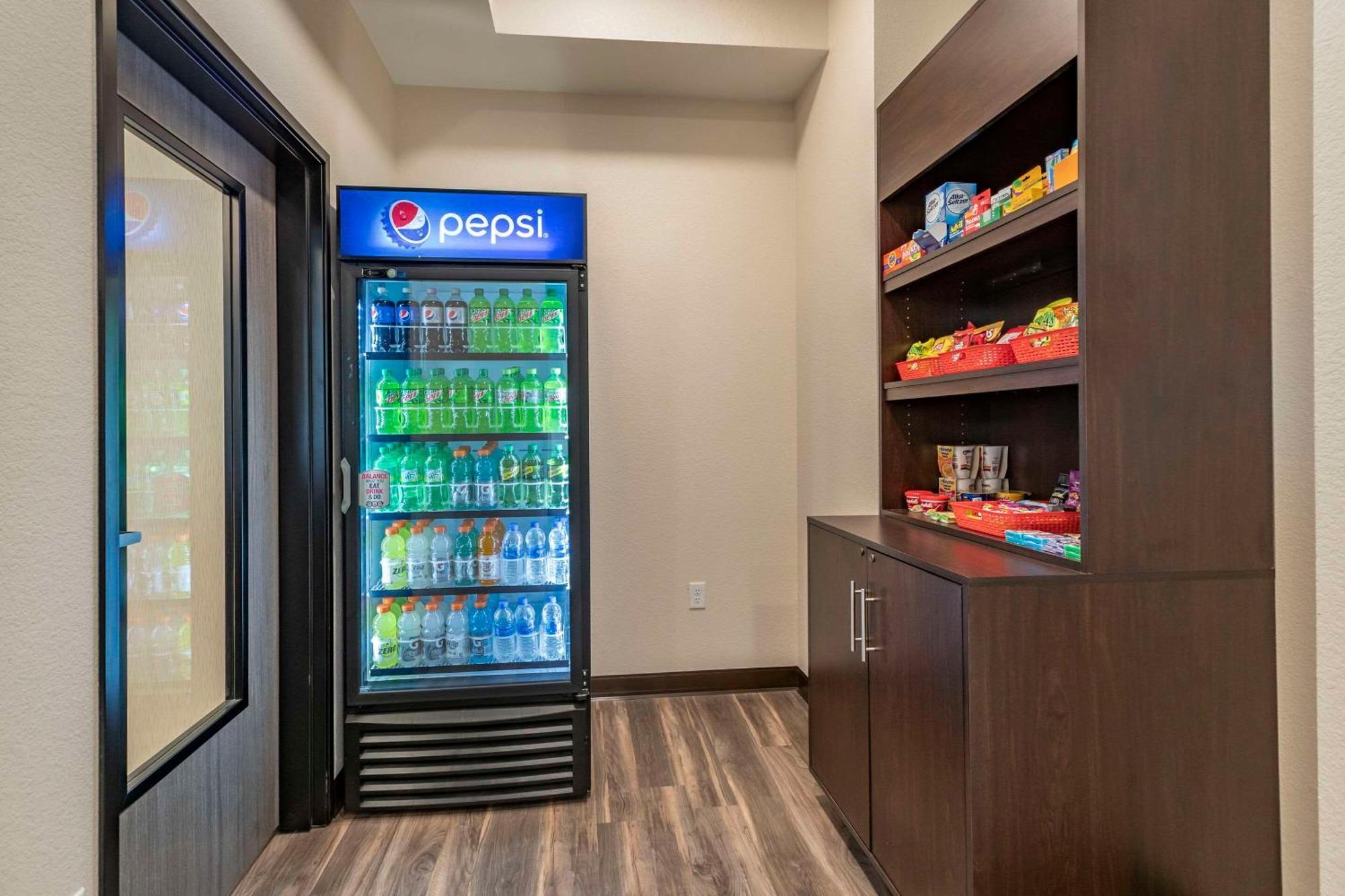 Sleep Inn & Suites Milwaukee-Franklin Franklin  エクステリア 写真